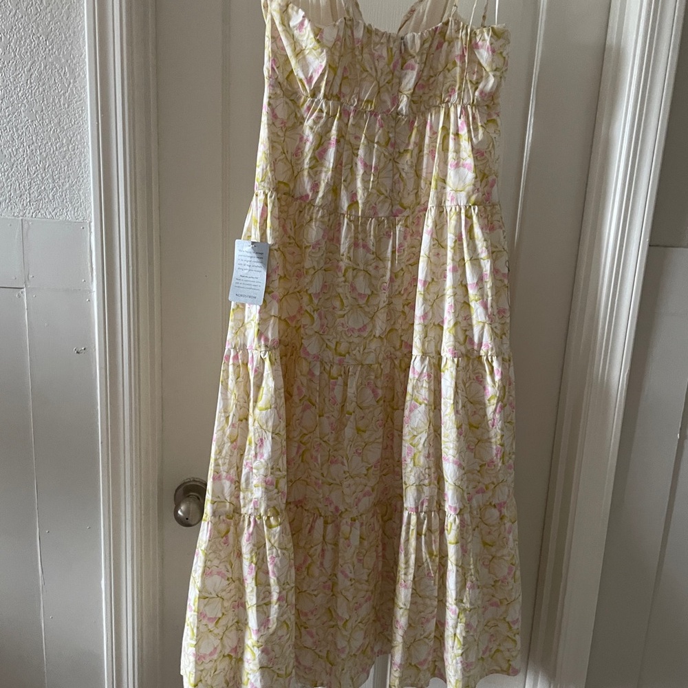 Astr Light Yellow Floral Midi Dress - Picture 5 of 7